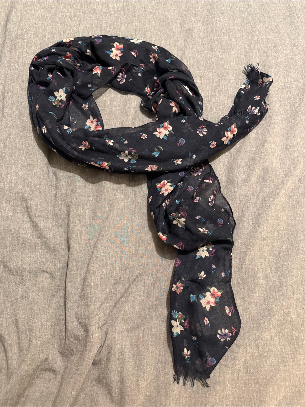 Summer wrap/scarf (navy floral)